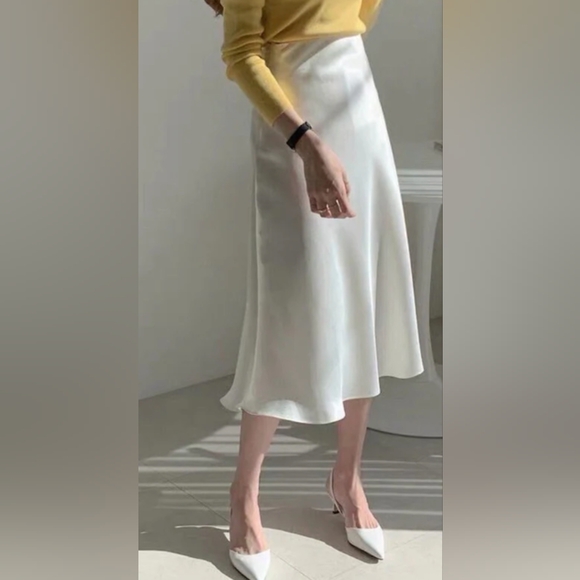 NWOT Black Silk Midi Skirt - Picture 1 of 3